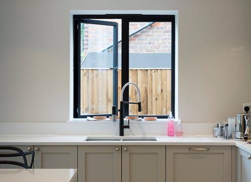 Choosing The Right Aluminium Windows For Your Hinckley Home
