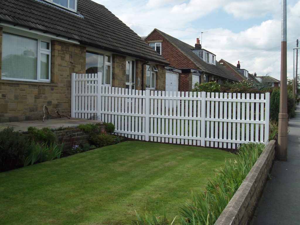 Palisade PVCu Fencing Loughborough 2 1